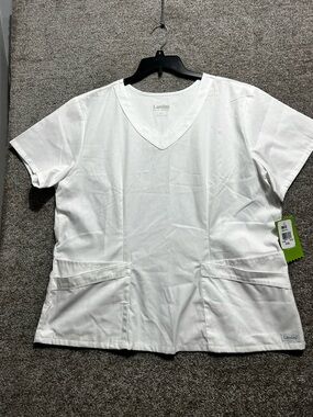 Landau Woman’s White Nursing Career Top Multiple Pockets Plus Size XXL NEW